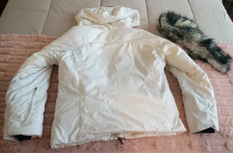Chaqueta de invierno blanca Esprit con capucha - 5