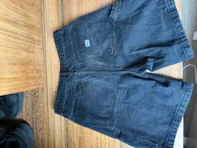 Shorts de mezclilla Below para hombre - miniatura 1