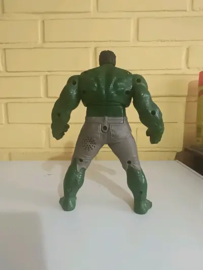 Figura de acción Hulk verde y gris - miniatura 3