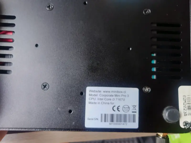 Mini PC Minibox Corporate Pro 3 con Intel Core i3 - 3