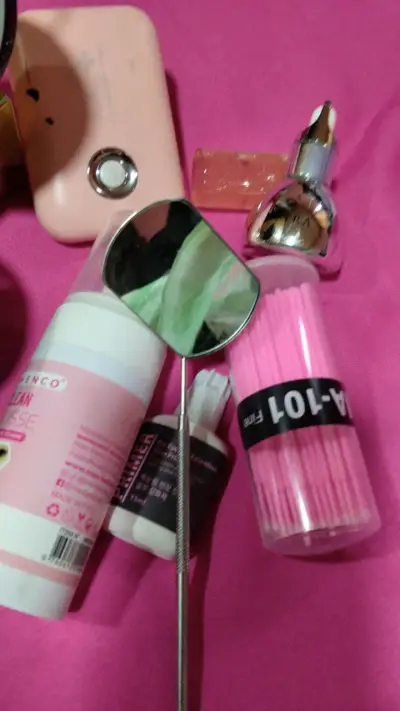 Set de herramientas para cuidado facial y pestañas - miniatura 4
