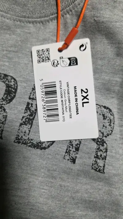 Polera gris Superdry talla 2XL (tipo L) - miniatura 2