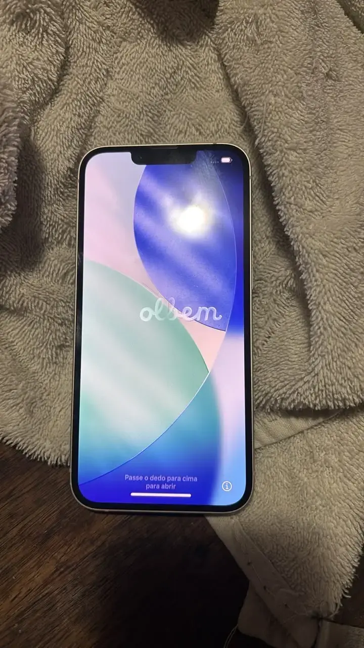 iPhone blanco en buen estado con pantalla táctil - 2