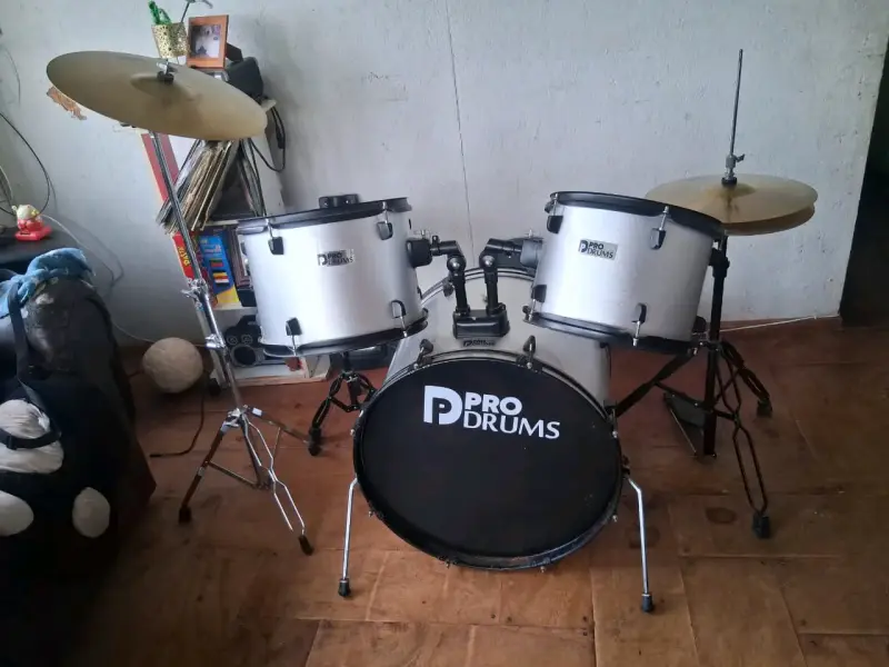 Batería acústica Pro Drums completa - 1