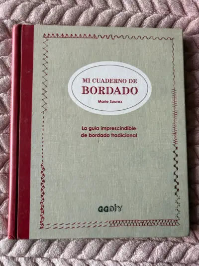 Libro Mi Cuaderno De Bordado Marie Suarez - miniatura 1