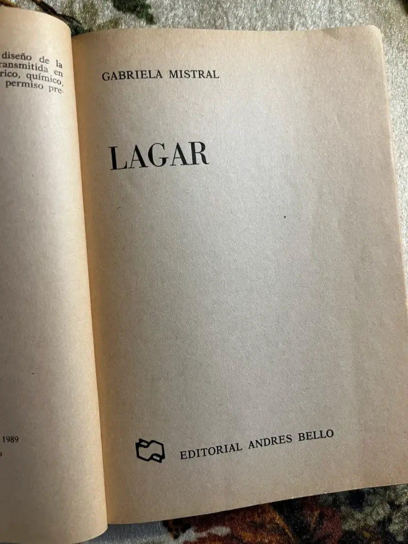 Libro 'Lagar' de Gabriela Mistral - 2
