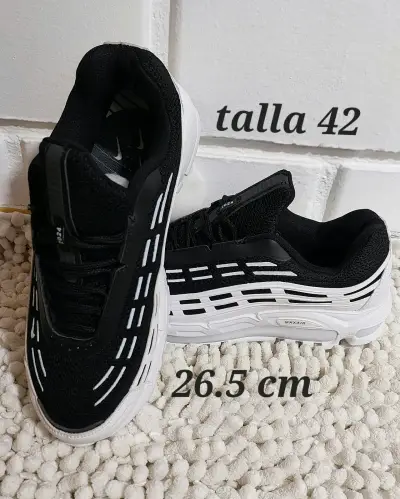 Zapatillas deportivas Nike varias tallas - miniatura 4