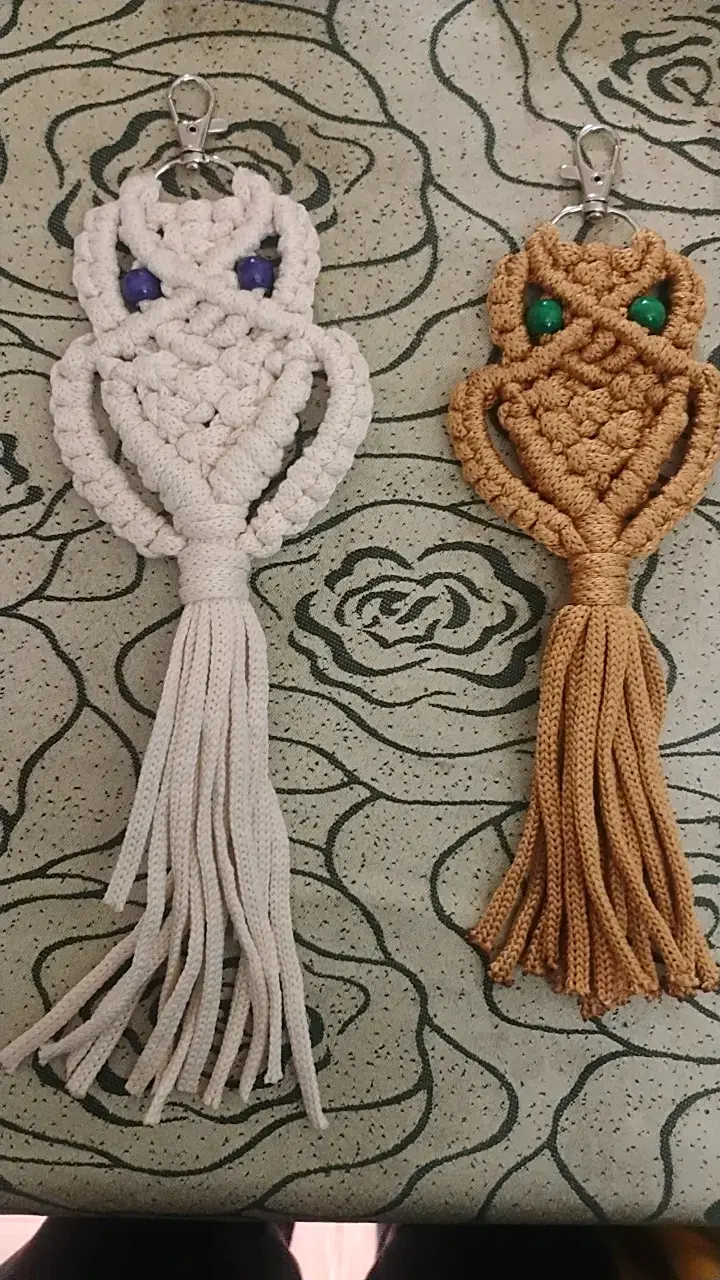 Llavero de macramé con diseño de búho - 3