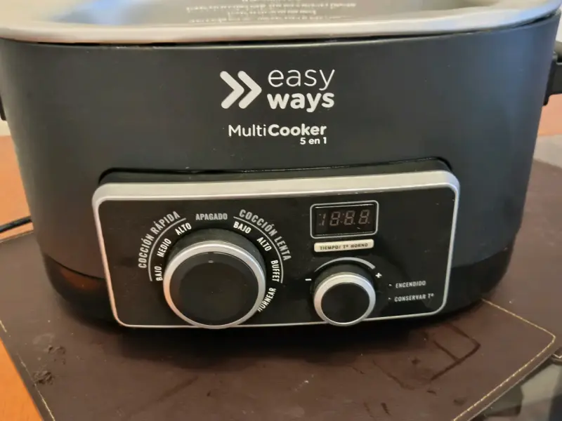 Olla Multicooker Easy Ways 5 en 1 ,poco uso - 3