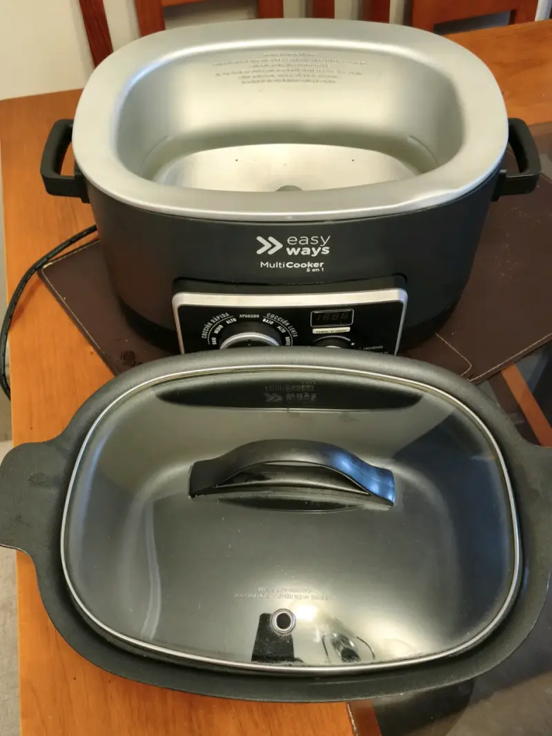 Olla Multicooker Easy Ways 5 en 1 ,poco uso - 4