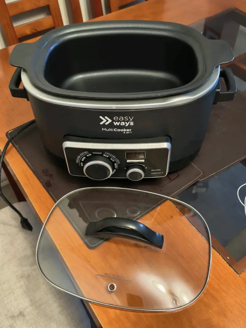 Olla Multicooker Easy Ways 5 en 1 ,poco uso - 6