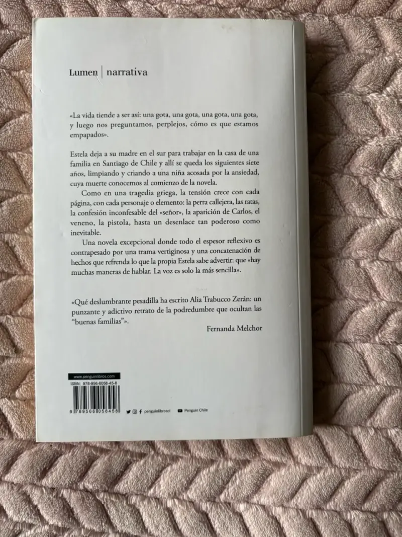 Libro 'Limpia' de Alia Trabucco Zerán - 2