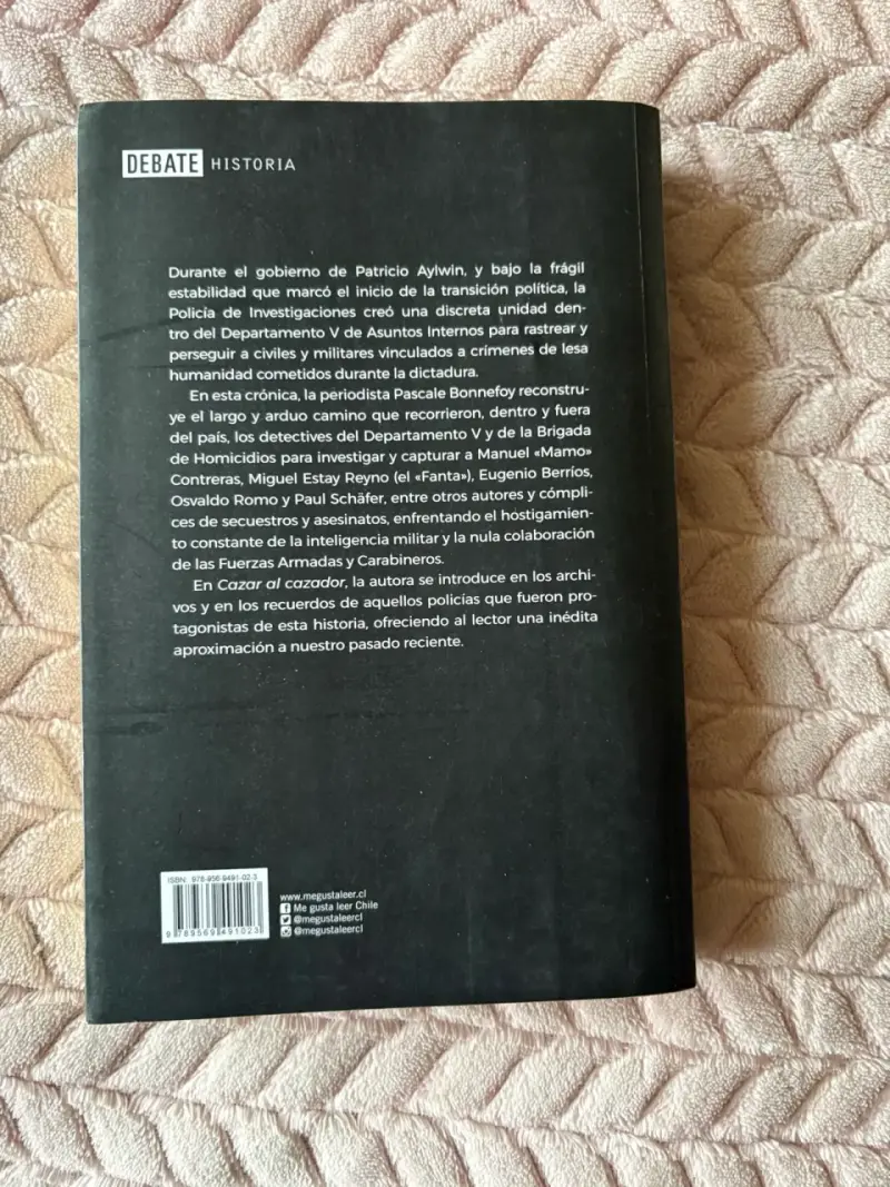 Libro 'Cazar al Cazador' de Pascale Bonnefoy - 2