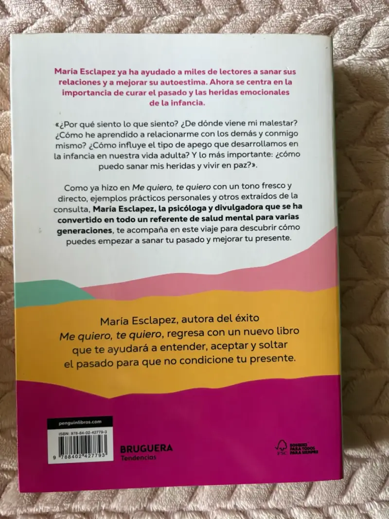 Libro 'Tú Eres Tu Lugar Seguro' de María Esclapez - 2