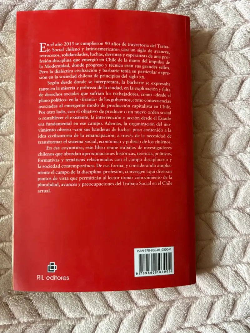 Libro Trabajo Social en Chile de Paula Vidal - 2