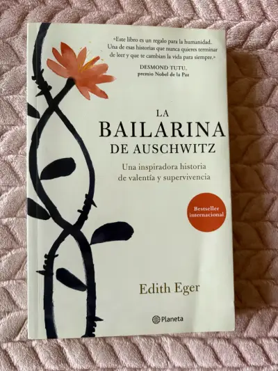 Libro La Bailarina de Auschwitz de Edith Eger - miniatura 1