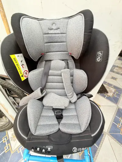Silla de Auto Bebesit Isofix Gris y Negra - miniatura 2