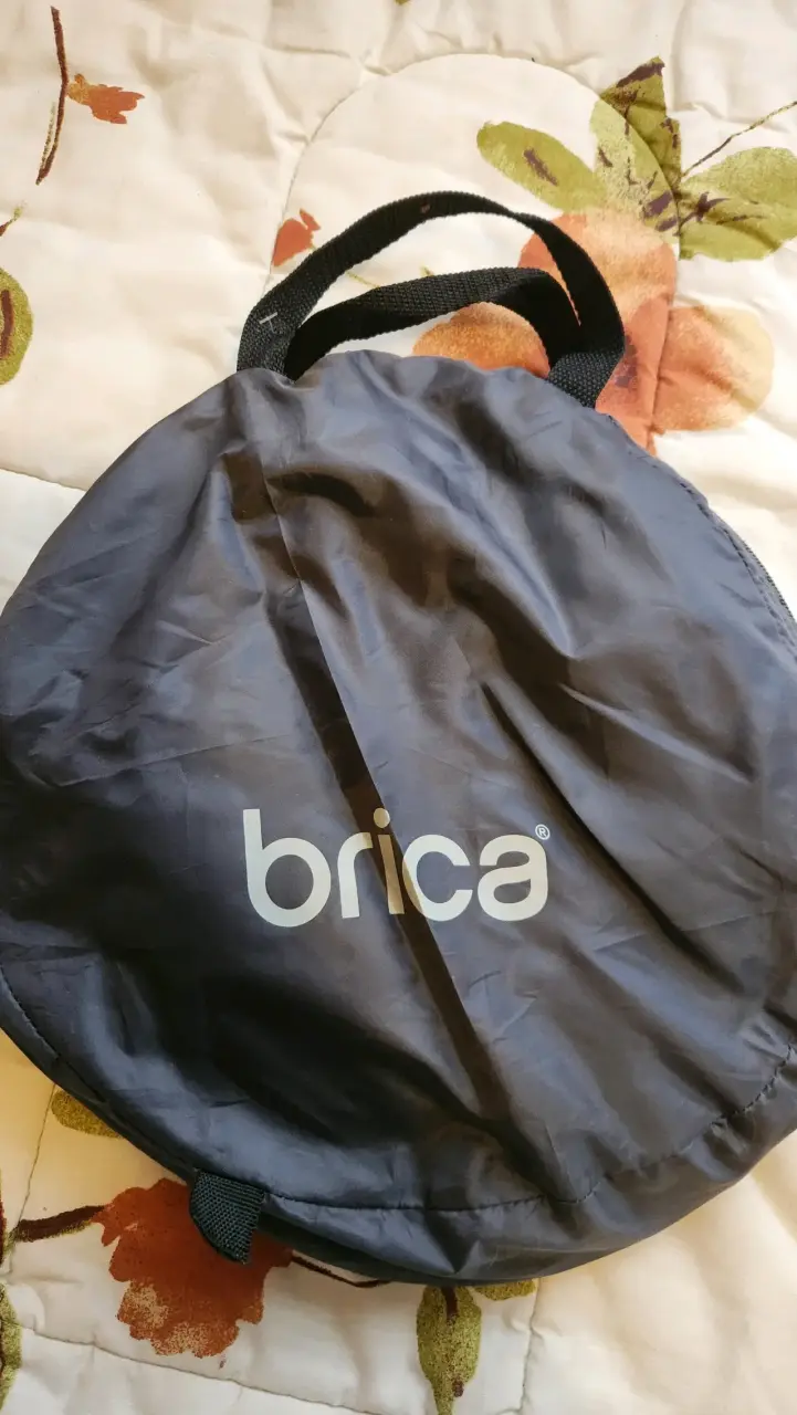 Cubierta de silla de auto Brica - 1