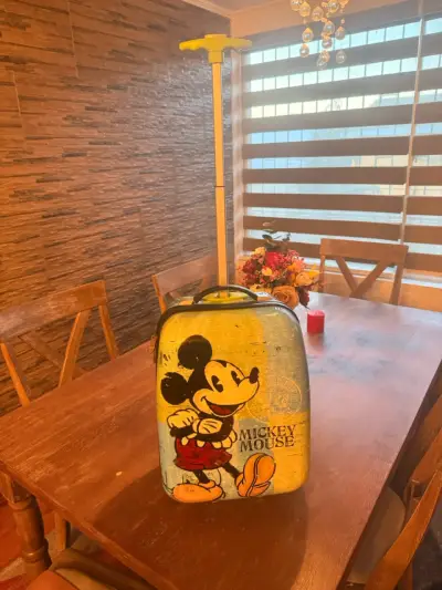 Maleta infantil Mickey Mouse con ruedas - miniatura 3