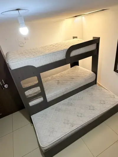 Camarote de madera con colchones incluidos - miniatura 4