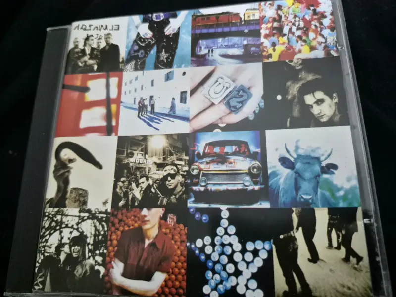 CD de música Achtung Baby de U2