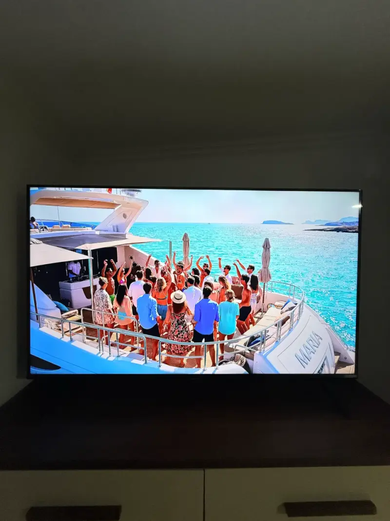 Televisor LED de 55 pulgadas en buen estado - 2