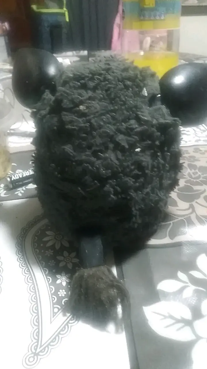 Peluche interactivo negro con orejas grandes - 3