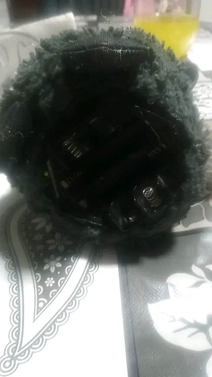 Peluche interactivo negro con orejas grandes - 5