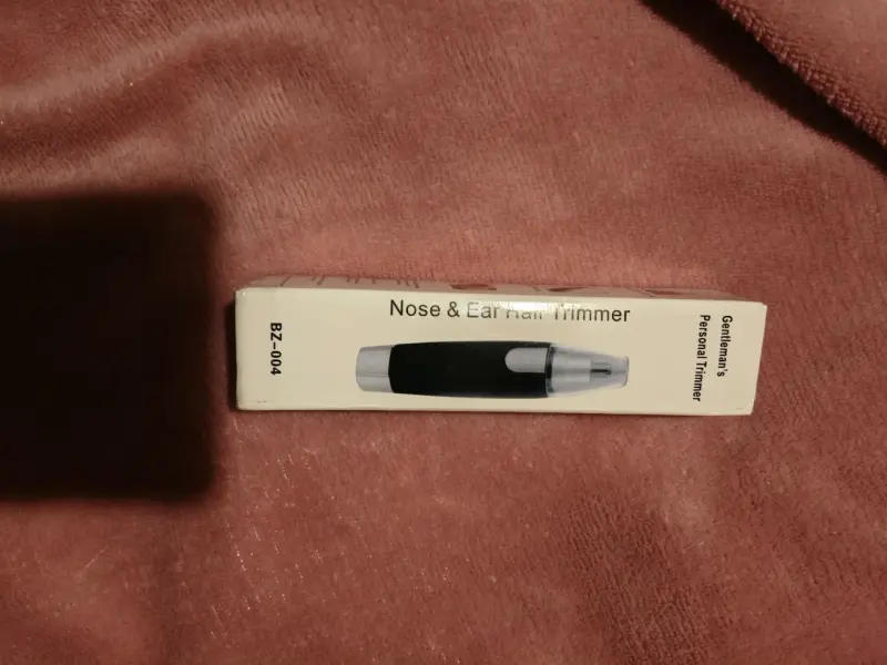 Recortador de Vello Nasal y de Orejas BZ-004