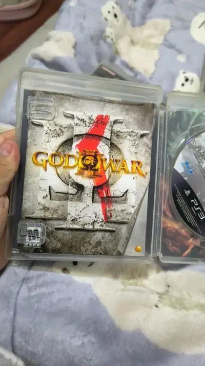 Juego PS3 God of War III en buen estado - miniatura 3