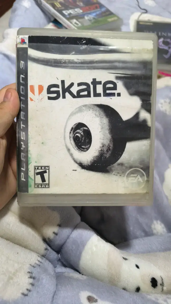 Juego Skate para PlayStation 3 en buen estado - 1
