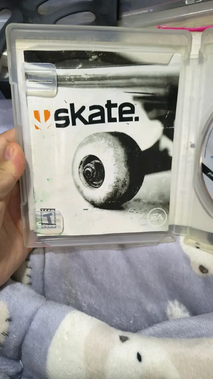 Juego Skate para PlayStation 3 en buen estado - 4