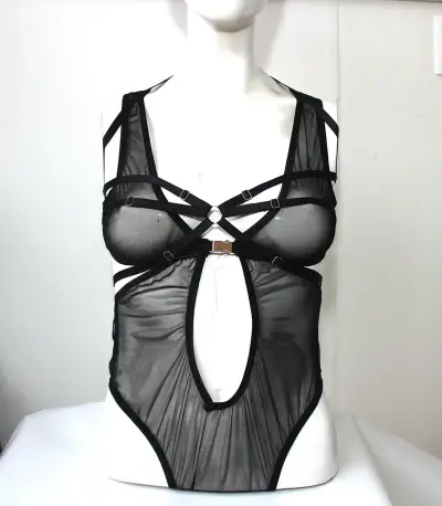 Body de malla negro sexy y arnés de pecho ❤️‍🔥 - miniatura 1