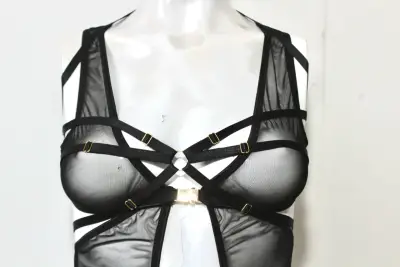 Body de malla negro sexy y arnés de pecho ❤️‍🔥 - miniatura 2