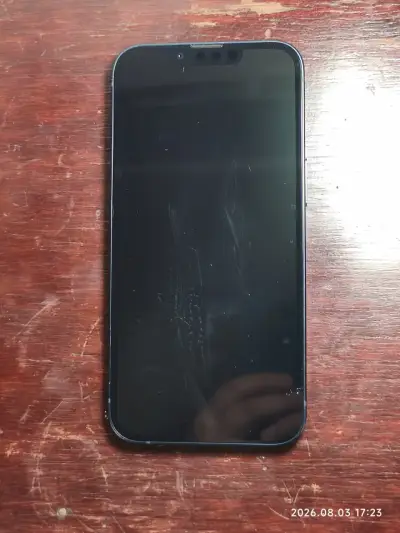 iPhone 13 Azul Buen Estado - miniatura 4