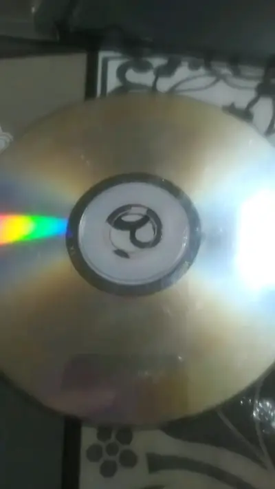 CD musical de 31 minutos con diseño único - miniatura 4