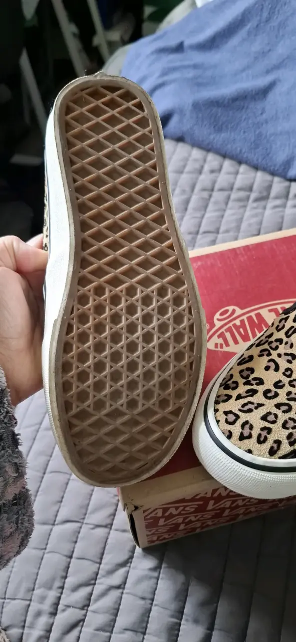 Vans Slip-On Leopard Talla 36 – Casi nuevas - 4
