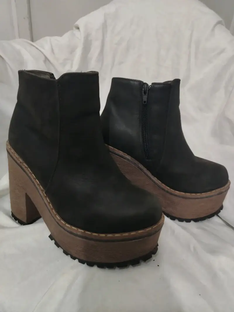 Botines de plataforma negros talla 35
