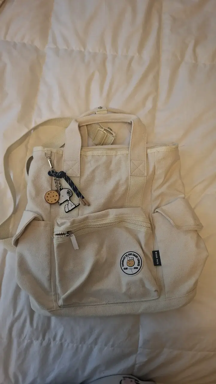Mochila beige con diseño de Snoopy - 1