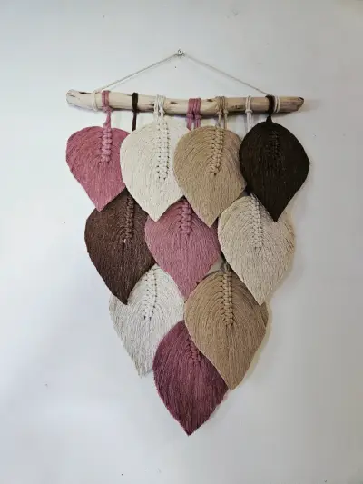 Decoración de pared macramé con hojas de colores - miniatura 1