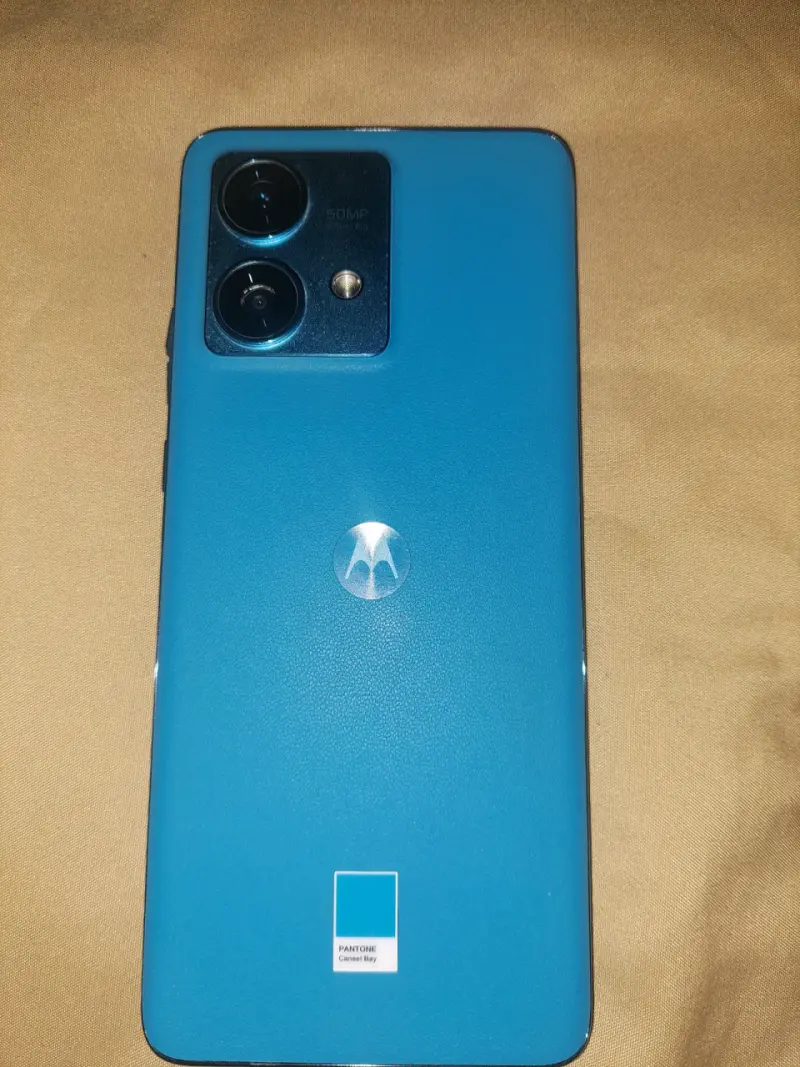 Smartphone Motorola azul 50MP - 1