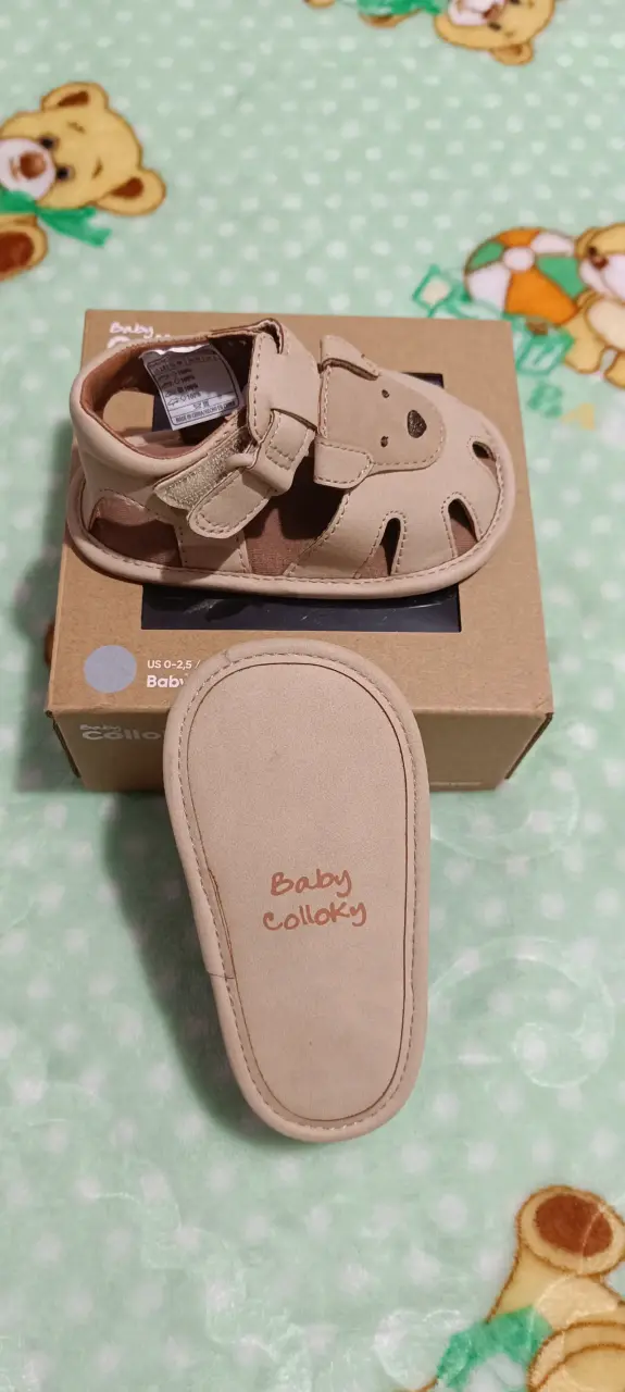 Zapatilla y chalitas número 16 y 18 - 3