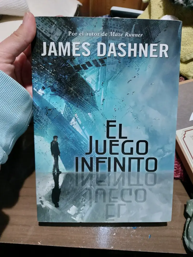 Libro El Juego Infinito - 1
