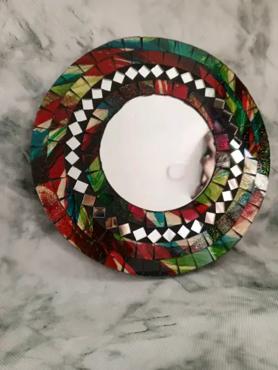 Espejo decorativo con marco de mosaico colorido - miniatura 4