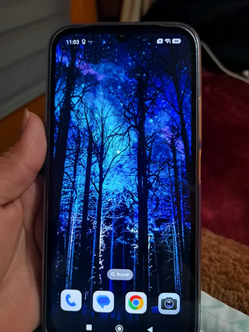 Smartphone Xiaomi Redmi 12C 5G con funda - 1