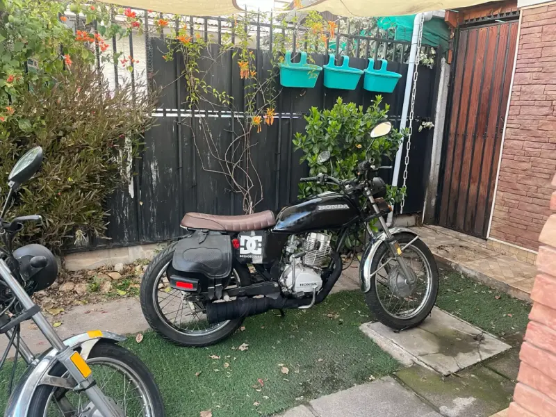 Moto Honda café racer - 1
