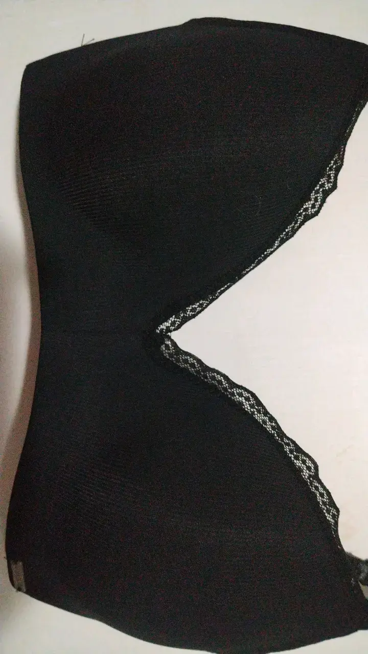 Sostén negro con encaje cómodo - 2