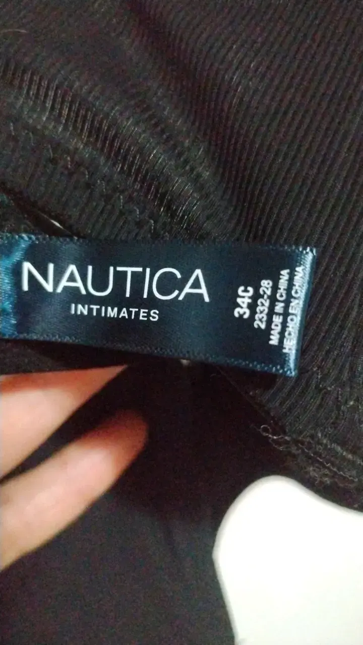 Sostén negro con encaje cómodo - 4