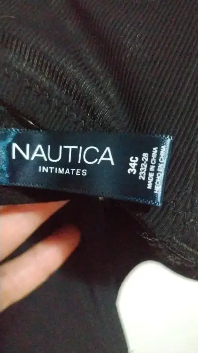 Sostén negro con encaje cómodo - miniatura 4