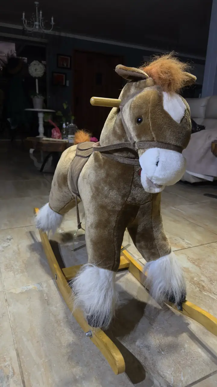 Caballo Mecedor Infantil con Sonido - 2